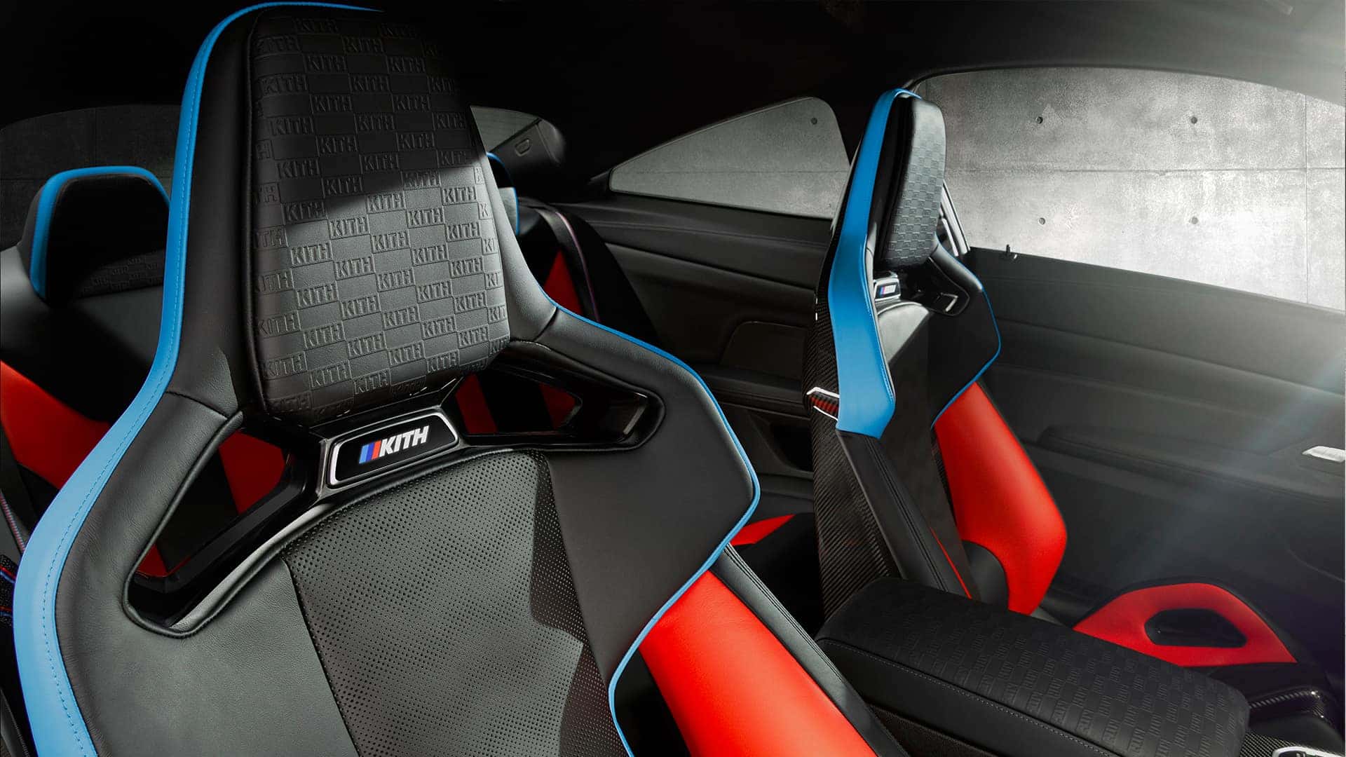 BMW M4 Competition x KITH M carbon bucket seats