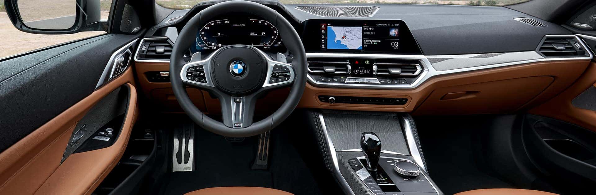 2021 BMW 4 Series Coupé interior
